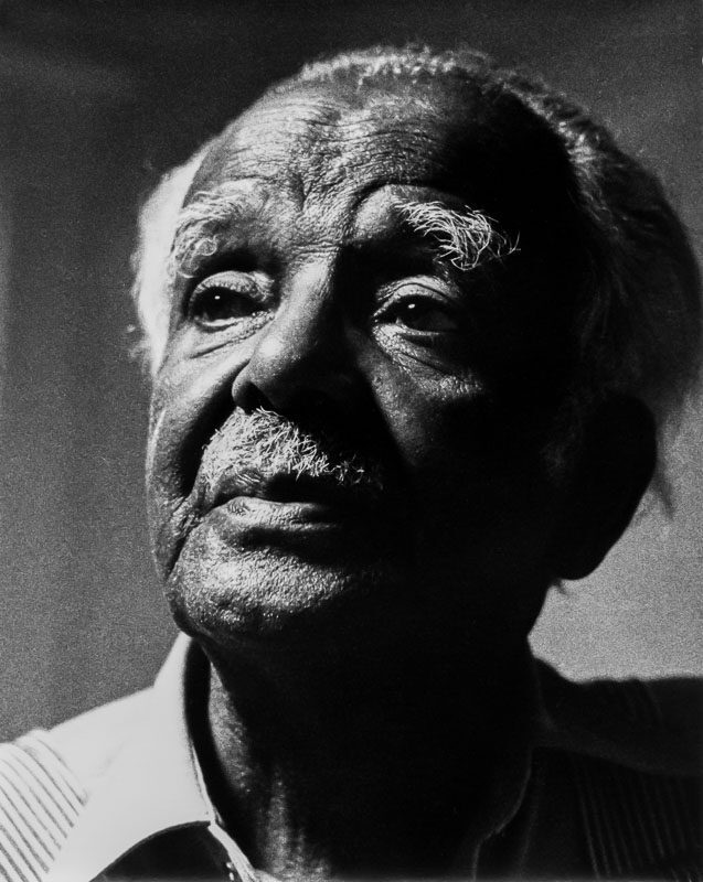 portriat photo of Ray Thompson